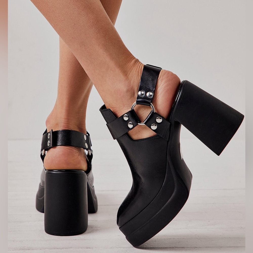 🆕FREE PEOPLE Hybrid Harness Boots Black Leather-Size 8.5 - Picture 5 of 17